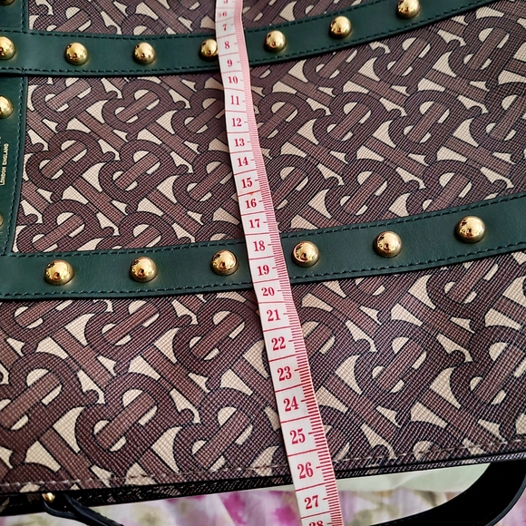 Handbag - Picture 10 of 16